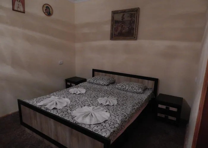 достаток Hotel